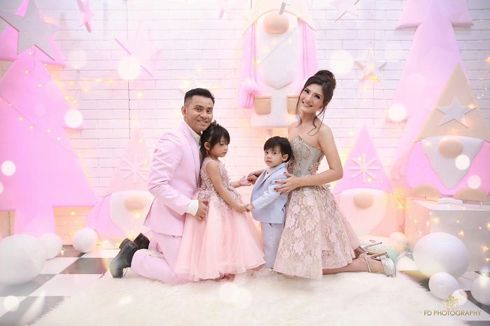 Keluarga Judika dan Duma Riris