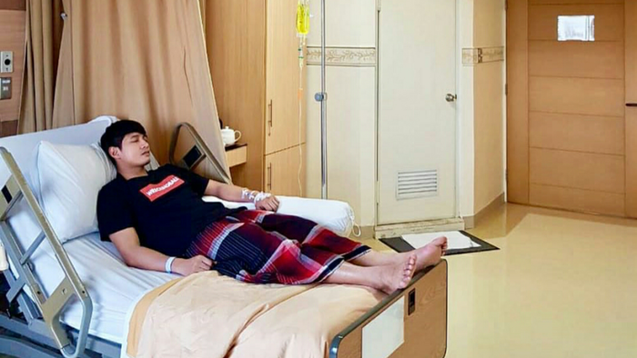 Chand Kelvin terbaring