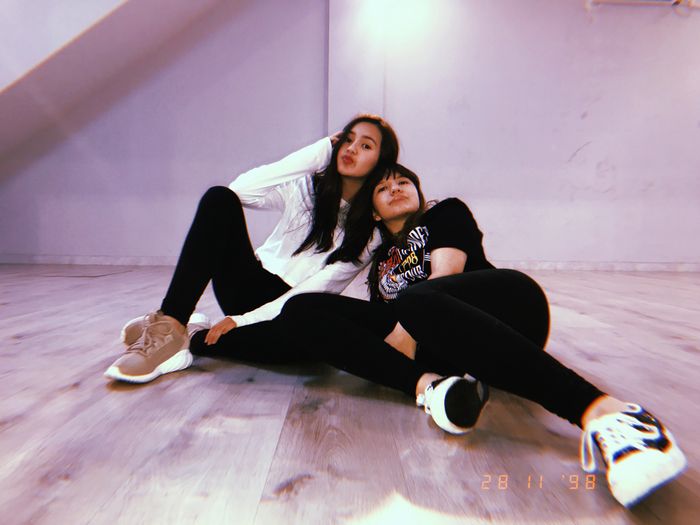 Gaya Sporty Beby dan Cassie