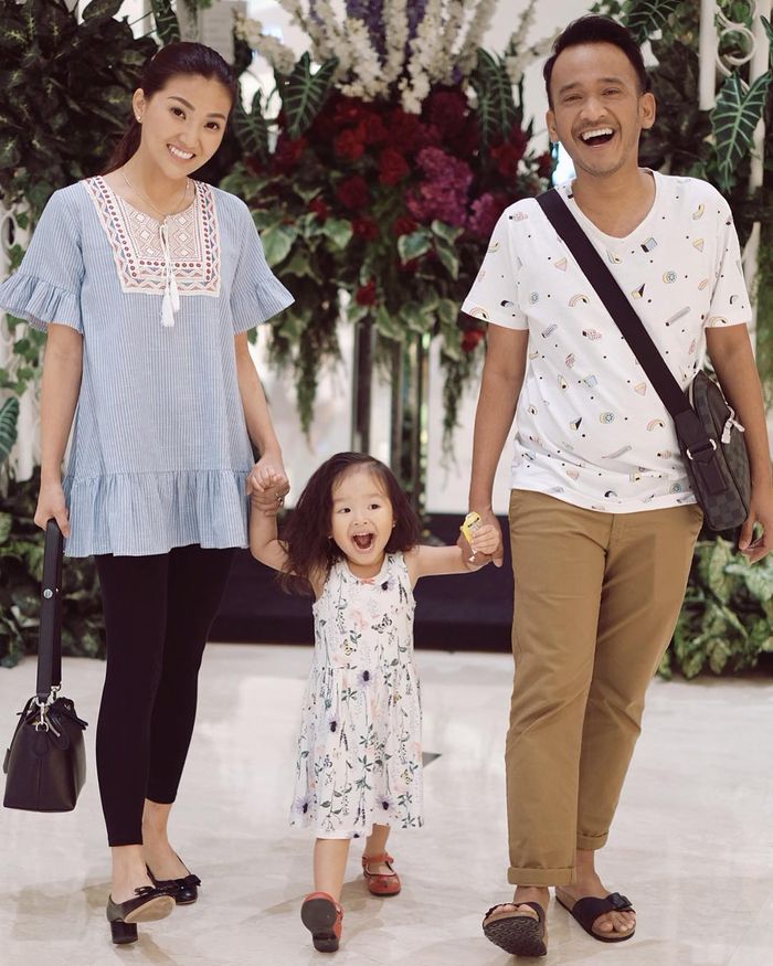 Sarwendah dikenal dengan penampilannya yang simpel