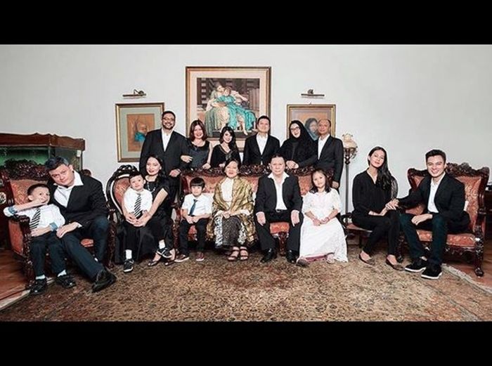 Baim Wong menyambut Paula Verhoeven ke keluarganya