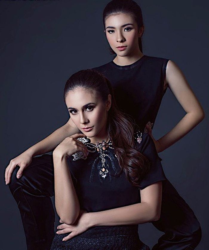 Shaloom Razade dan Wulan Guritno