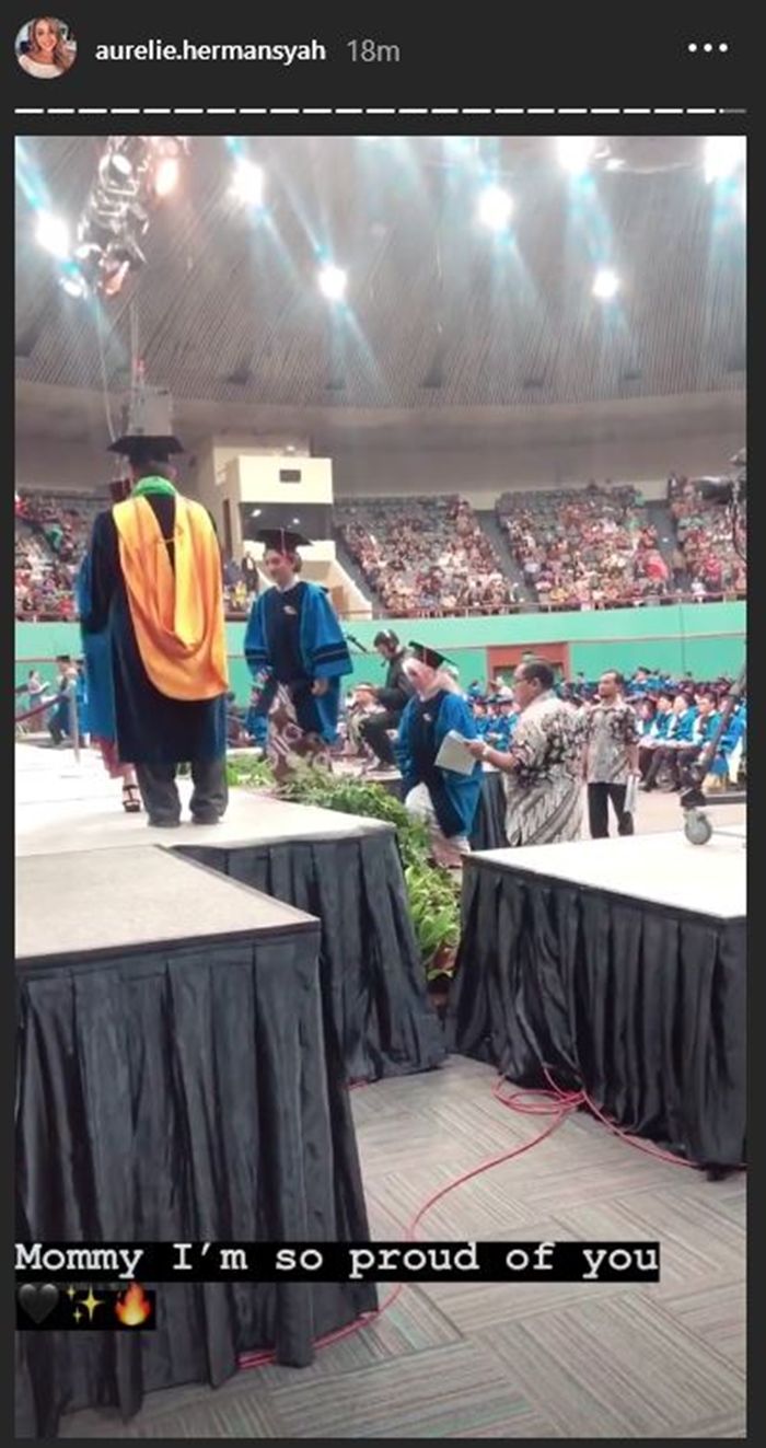 Rasa bangga Aurel Hermansyah saat Ashanty wisuda