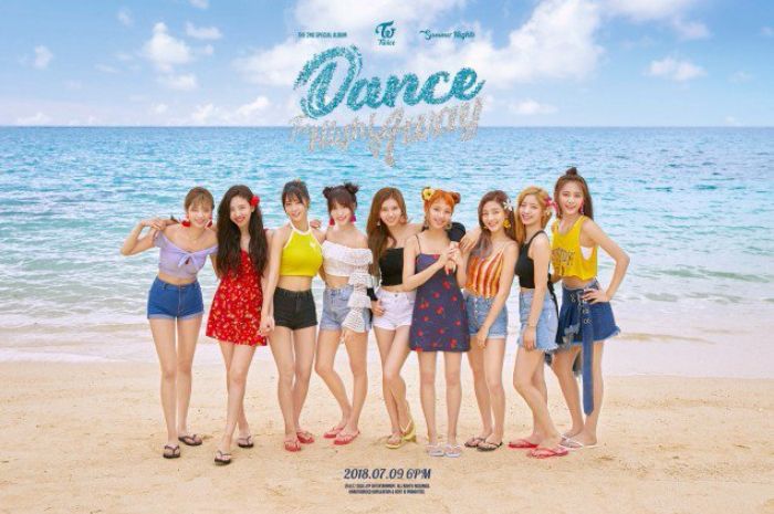  TWICE Comeback dengan Konsep Warna Cerah Musim Panas