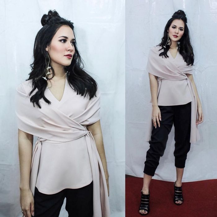 Fashion stylist : Alva Susilo