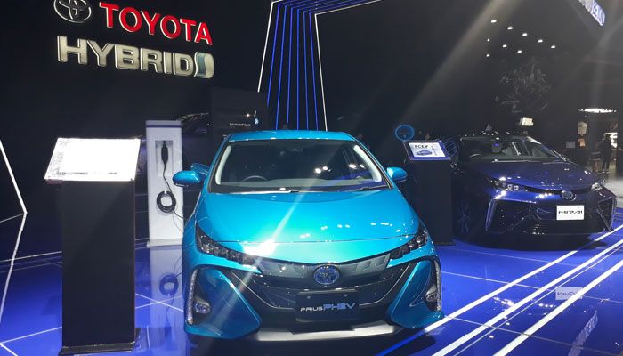Kendaraan hybrid Toyota