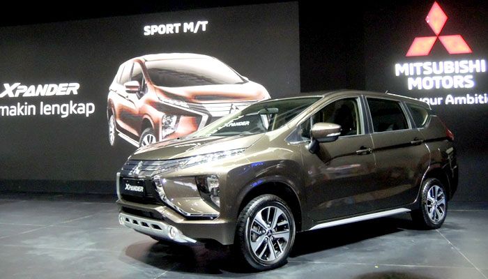 Mitsubishi Xpander, dapat penghargaan Favorite Car by Survey dan Low MPV di GridOto Award 2018