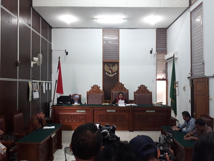 Suasana sidang praperadilan kasus video porno yang libatkan Cut Tari dan Luna Maya di Pengadilan Negeri Jakarta Selatan. Selasa (7/8/2018)