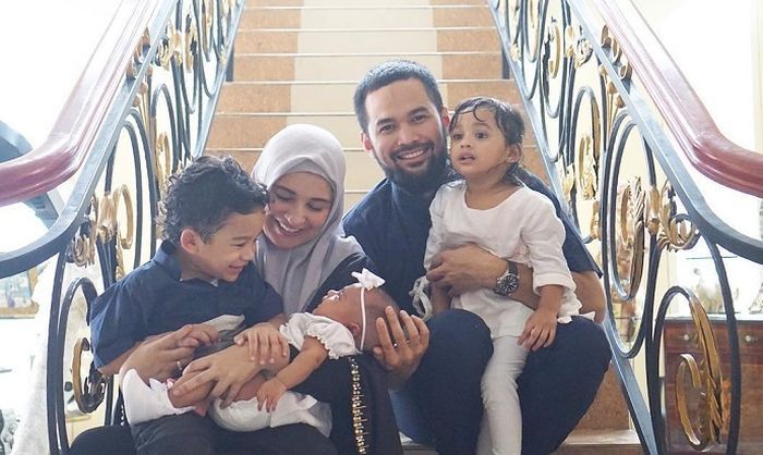 Tangga Rumah Shireen