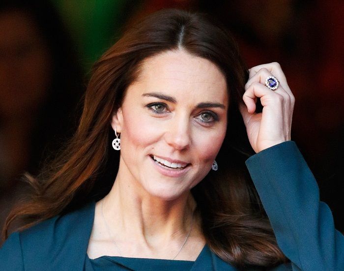 Kate Middleton tetap mengenakan cincin pertunangannya setelah 7 tahun menikah dengan Pangeran William