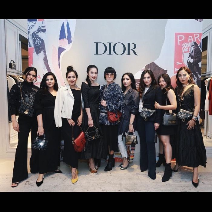 Nagita Slavina Bersama selebriti fashionista dan para Sosialita