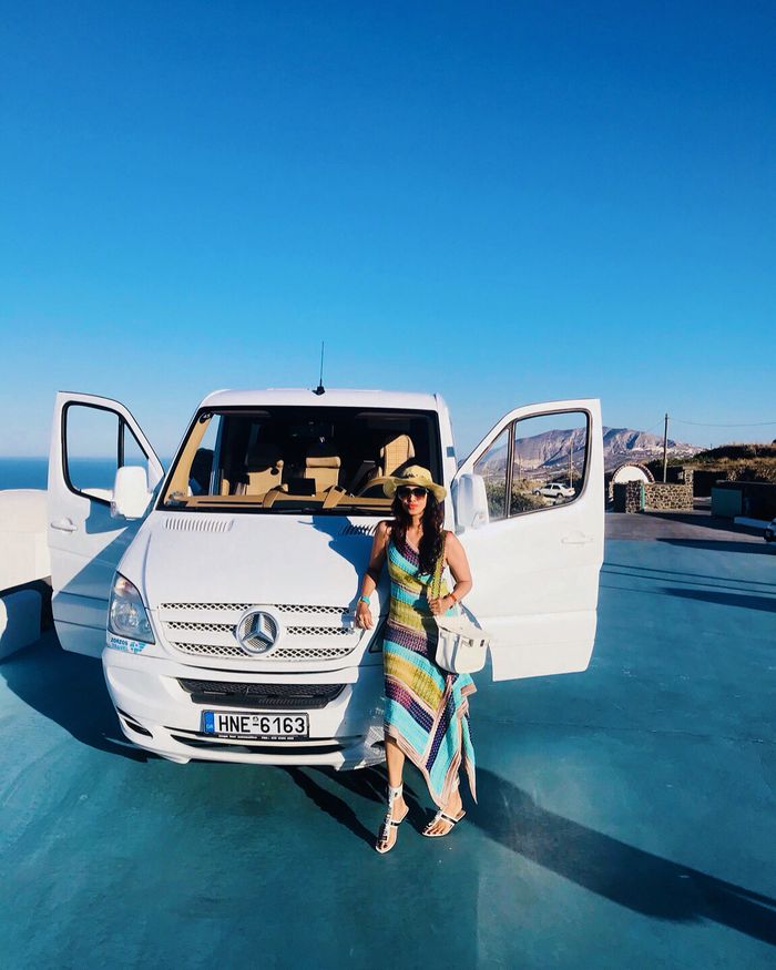 Diah Permatasari rupanya tetap modis dan punya kehidupan sosialita