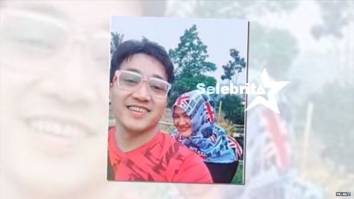Lina Kepergok Berpose Mesra dengan Pria Berkacamata, Ini Suara Hati Sule, Menyayat Hati!