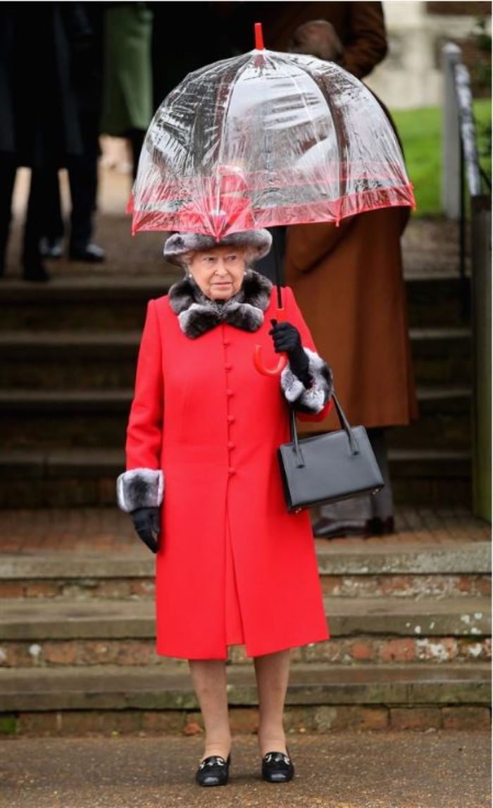 Payung Ratu Elizabeth II