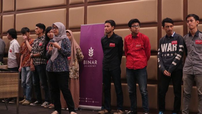 Diskusi Antar Murid Binar Academy