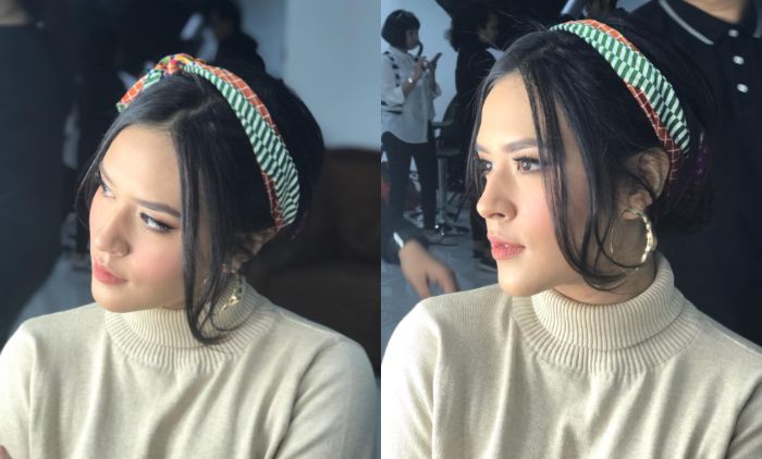 Raisa Andriana dengan head scarf