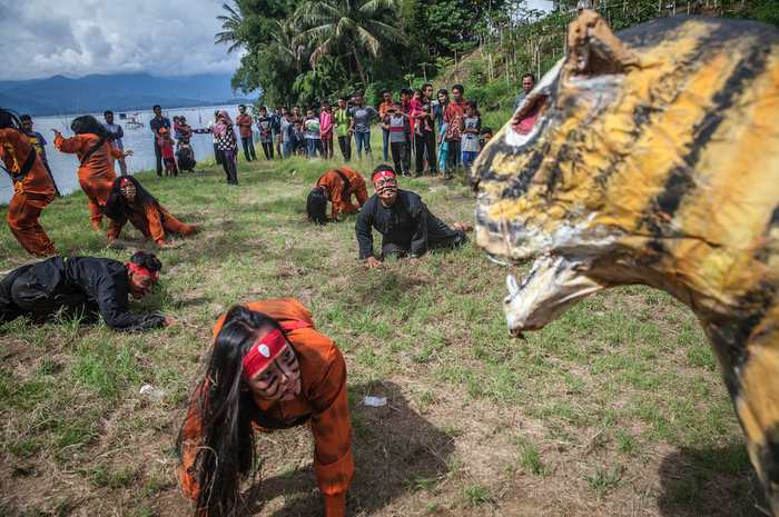 Tradisi terkait harimau.