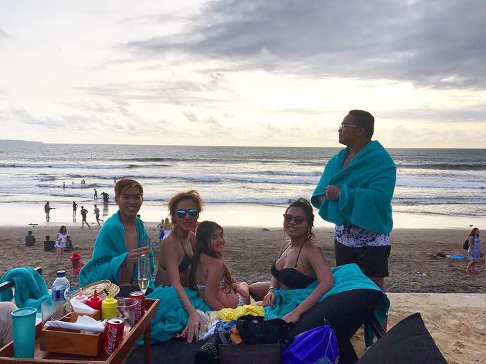 Intip Kehidupan Glamor Fritz Paris Junior Hutapea, Putra Hotman Paris yang Sering Party dan Dikelili