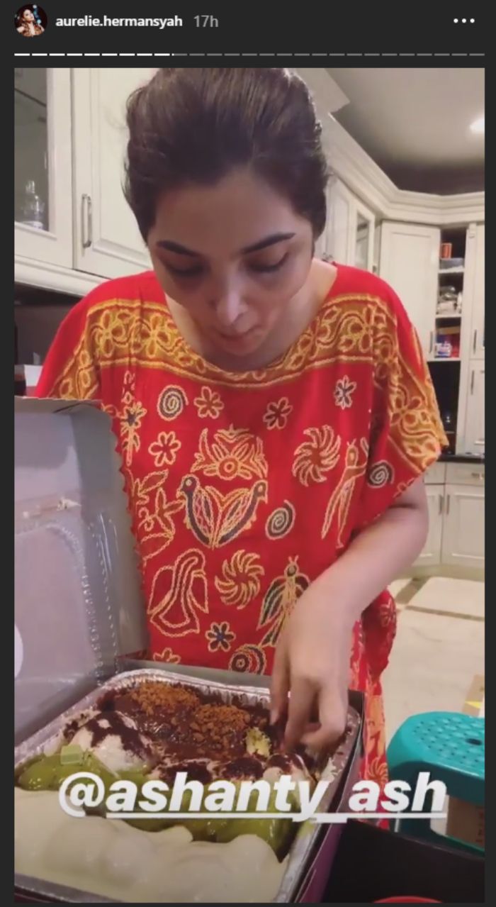 Instastory Aurel yang menyebut Ashanty bumil (ibu hamil).