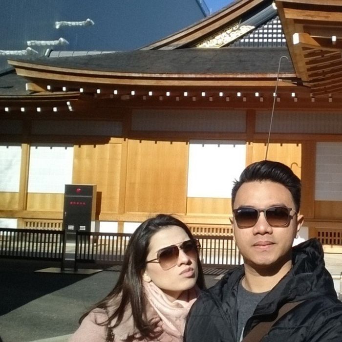 Yuri Kemal dan Istri