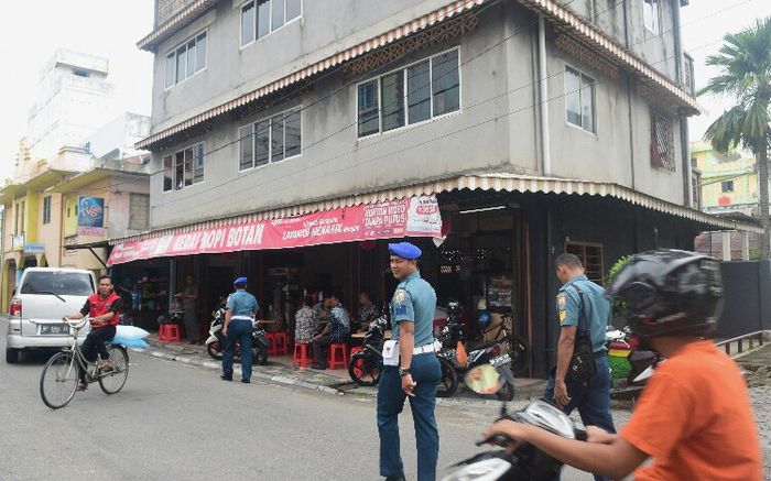 Kedai Kopi Botan kota Tanjungbalai Pulau Karimun, Kepulauan Riau.