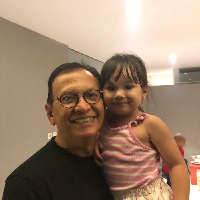 Roy Marten bersama Gempita