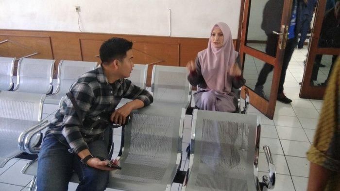 Inneke Koesherawati di pengadilan saat sidang lanjutan kasus suap Wahid Husen