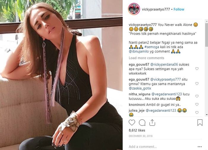 Wanita bule cantik yang dikabarkan dekat dengan Vicky Prasetyo