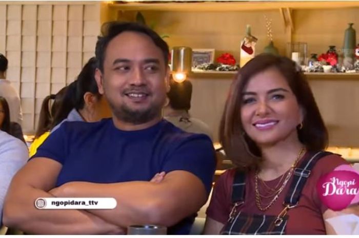 Meisya Siregar dan Bebi Romeo pada program acara Ngopi Dara