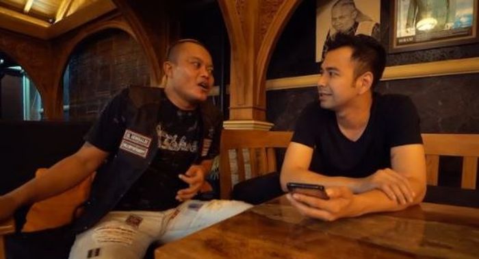 Raffi Ahmad ketika berkunjung kerumah Sule