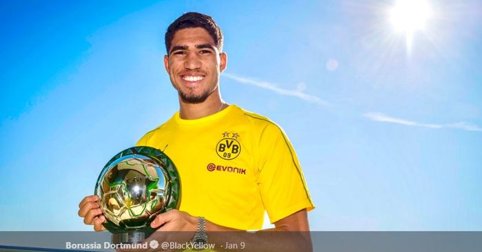 Bek kanan Real Madrid yang dipinjamkan ke Borussia Dortmund, Achraf Hakimi.