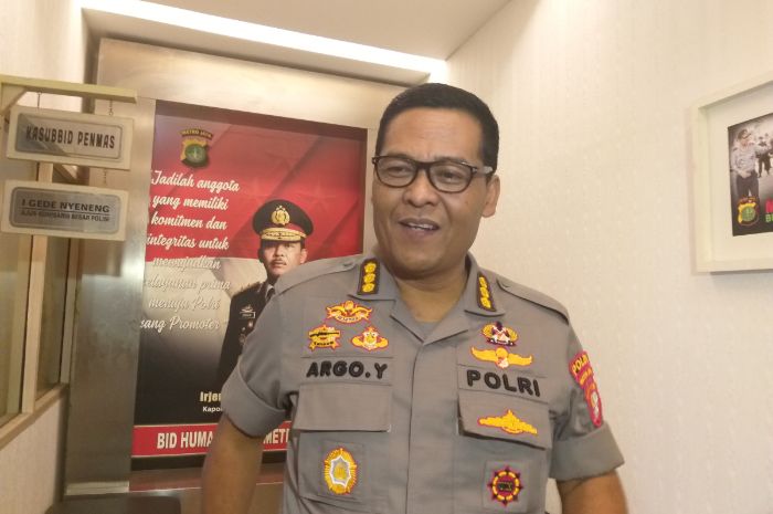 Kabid Humas Polda Metro Jaya, Argo Yuwono, saat ditemui Grid.ID di kawasan Polda Metro Jaya, Jakarta