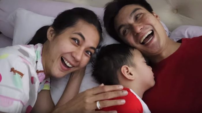 Aksi Paula Verhoeven dan Baim Wong menjahili Rafathar yang tengah tertidur