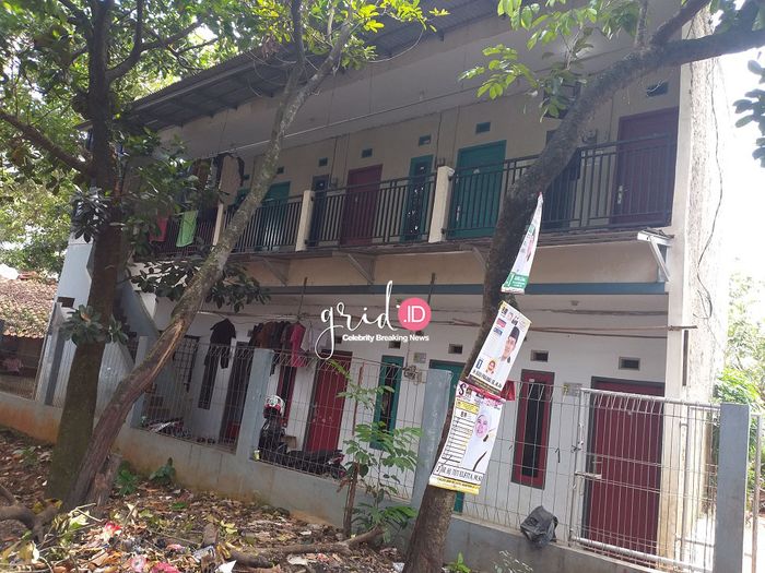 Adi Saputra diketahui sempat melarikan diri ke kontrakan ini sebelum akhirnya ditangkap oleh pihak kepolisian.