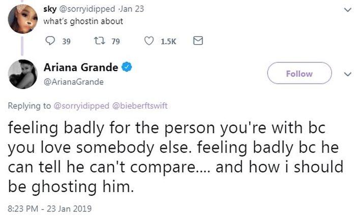 Ariana Grande disebut belum move on dari Mac Miller saat pacari Pete Davidson