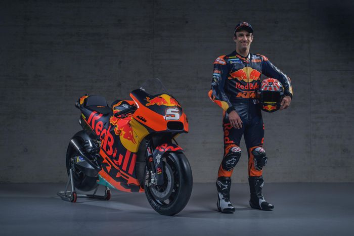 Johann Zarco menjalani sesi peluncuran tim KTM secara resmi di Austria, Selasa (12/2/2019).