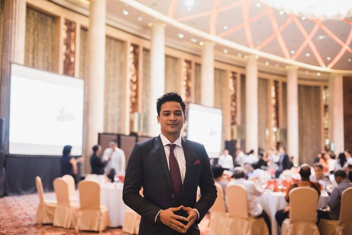 Punya Paras Menawan, ini 5 Fakta Tommy Tjokro yang Menjadi Moderator Debat Kedua Pilpres 2019