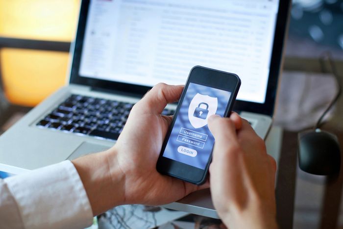 Dalam dunia digital juga dibutuhkan privasi terkait dengan data pribadi.