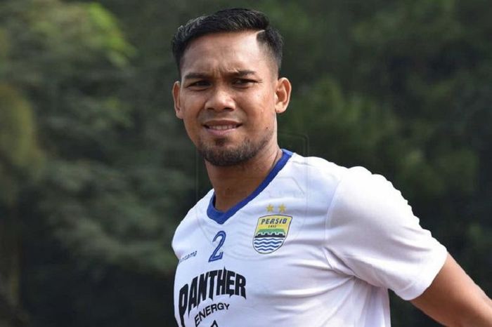 Mantan pemain Mitra Kukar, Saepulloh Maulana, bergabung dengan Persib.