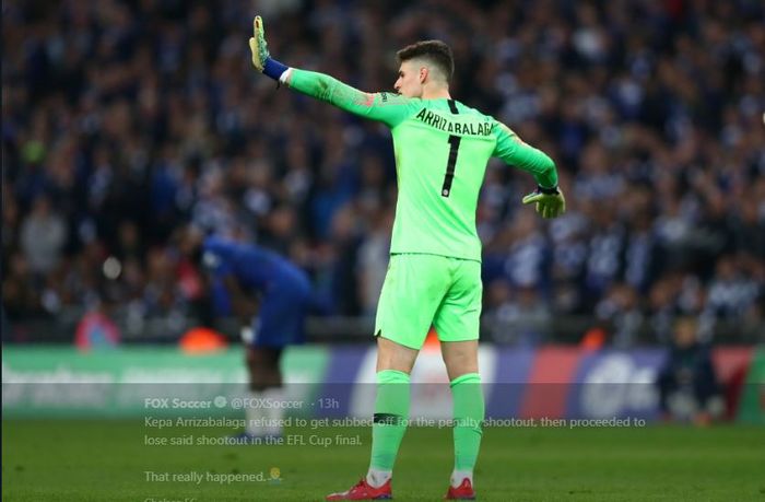 Kiper Chelsea, Kepa Arrizabalaga, terlibat insiden dengan pelatih Maurizio Sarri dalam laga final Piala Liga Inggris melawan Manchester City, Minggu (24/2/2019) di Stadion Wembley.