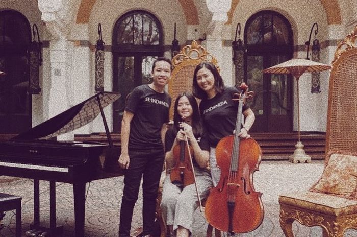 Foto terbaru Veronica Tan yang diunggah oleh putri Ahok, Nathania Purnama.