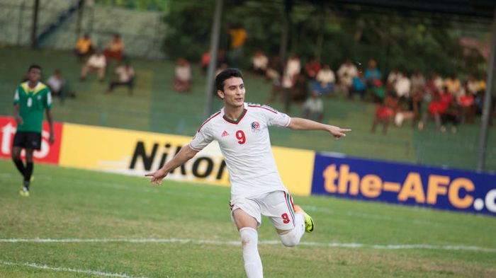 Suleyman Muhadow, pemain asal Turkmenistan yang dirumorkan bakal gabung Persib.