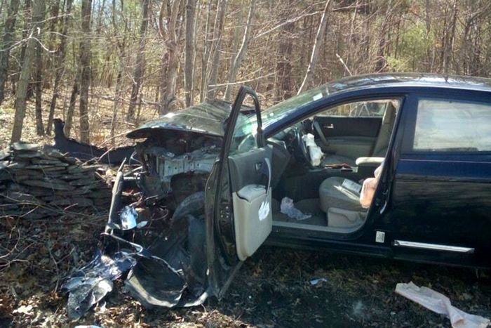 Kondisi mobil yang ditumpangi wanita itu.