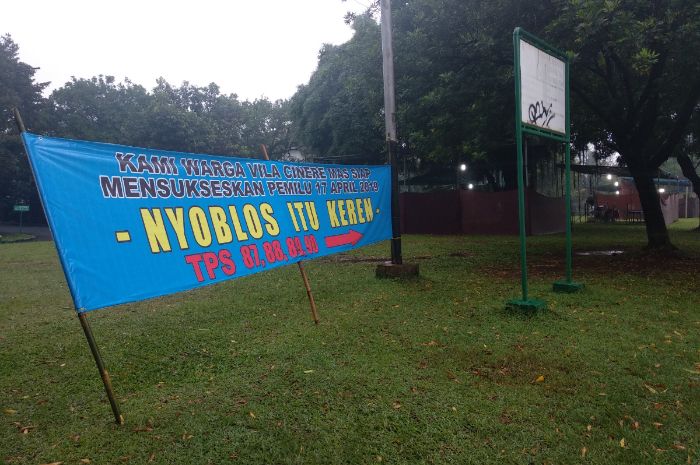 Lokasi TPS yang bakal dituju keluarga Anang Hermansyah dan Ashanty di TPS 89 komplek Villa Cinere Mas, Depok, Jawa Barat.  