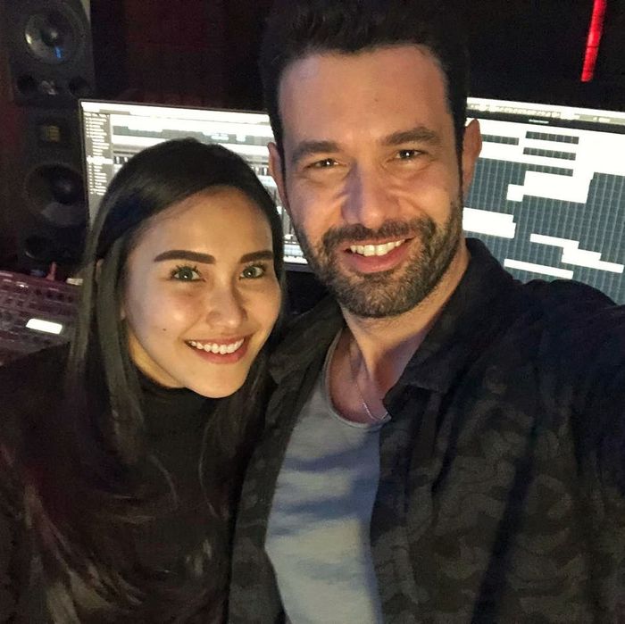 Keremcem dan Ayu Ting Ting.