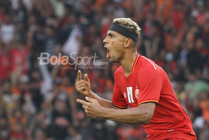 Pemain Persija Jakarta, Bruno Matos merayakan gol ke gawang Ceres Negros FC pada laga penyisihan Grup G AFC CUP di Stadion Utama Gelora Bung Karno, Senayan, Jakarta,  Selasa (23/4/2019) dalam laga tersebut persija harus mengakui kekalahannya melawan Ceres dengan skor 2-3. 