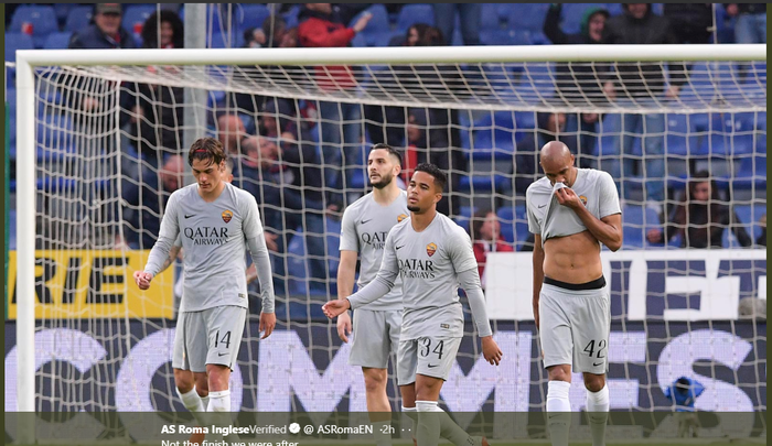 Reaksi para pemain AS Roma usai gagal mengalahkan Genoa pada pekan ke-35 Liga Italia, Minggu (5/5/2019) di Stadion Luigi Ferraris.