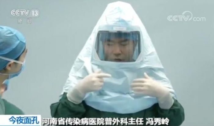 Feng ketika bersiap melakukan operasi.