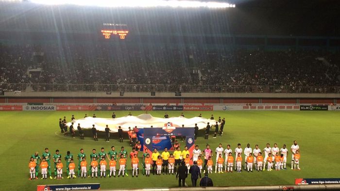 Pertandingan PSS Sleman Vs Arema FC di Stadion Maguwoharjo