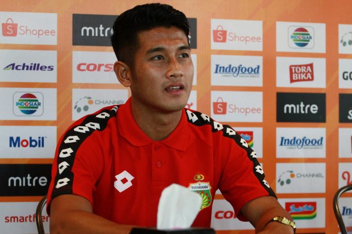 Bek Bhayangkara FC, I Putu Gede, saat sesi jumpa pers jelang lawan Bali United